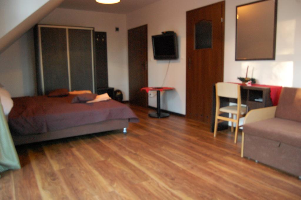 Rezydencja Nad Wigrami Standard & Comfort Rooms Gawrych Ruda Szoba fotó